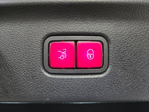 Used 2022 Mercedes-Benz S 580 4MATIC Sedan image 40