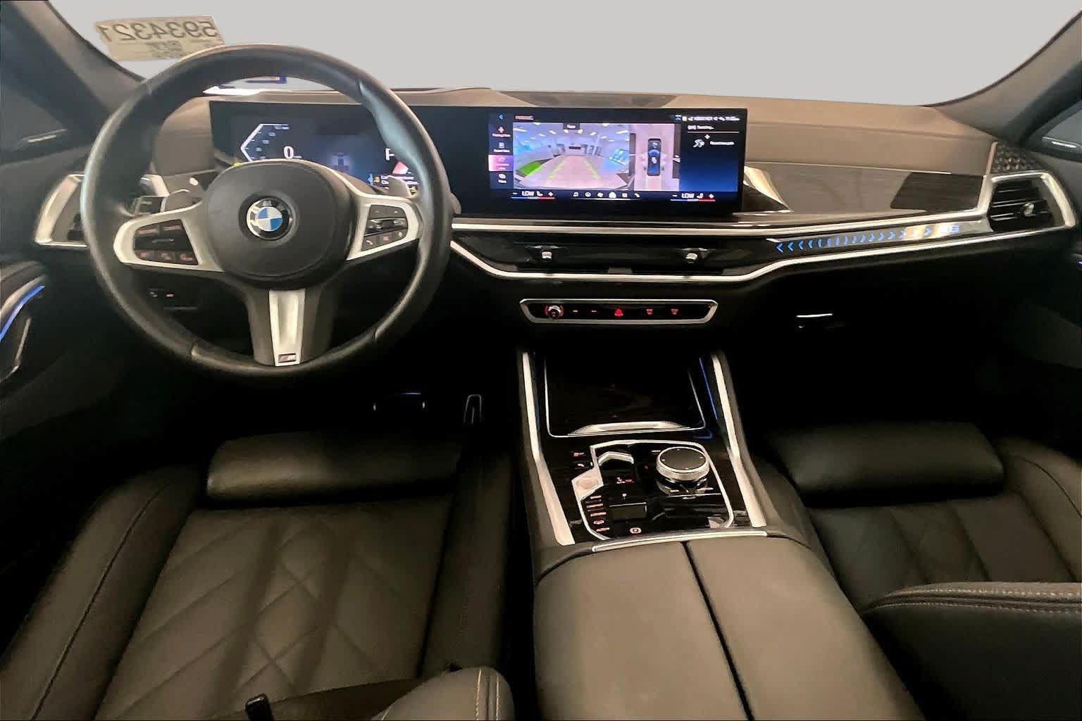 Used 2026 BMW X6 xDrive40i AWD/4WD image 15