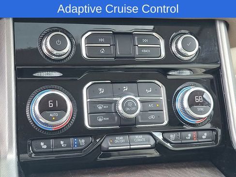 Certified 2022 GMC Yukon Denali w/ Denali Premium Package image 20