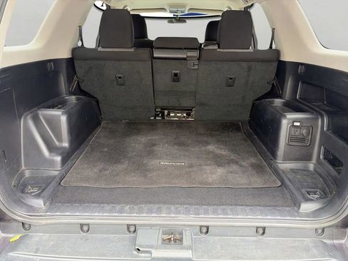 Used 2019 Toyota 4Runner SR5 RWD image 7