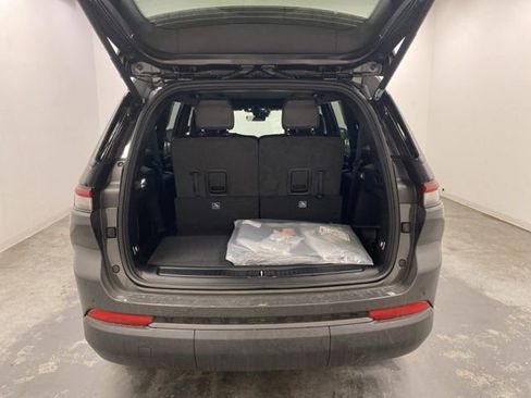 New 2026 Jeep Grand Cherokee L Limited image 28