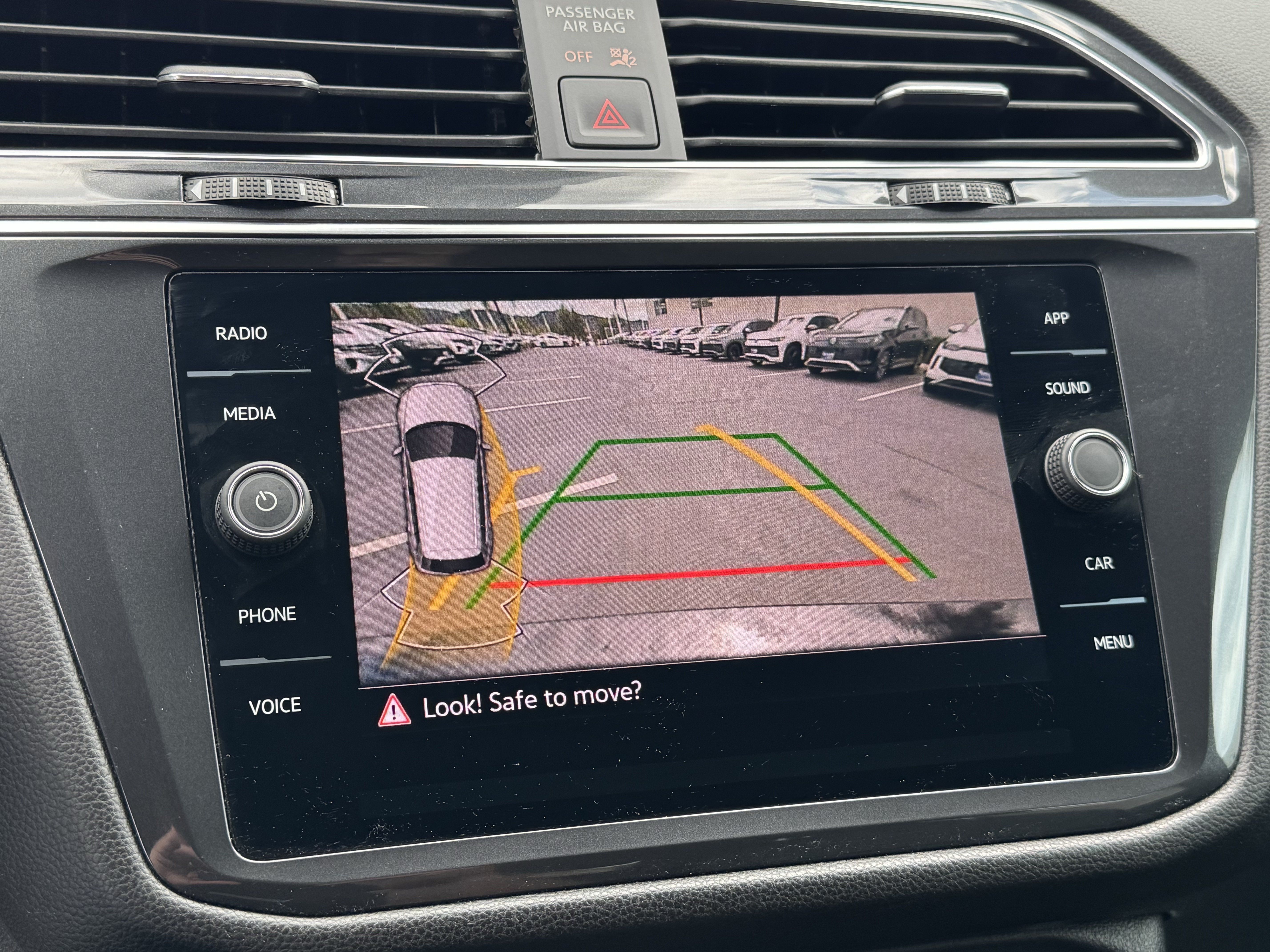 Certified 2023 Volkswagen Tiguan SE R-Line FWD image 24