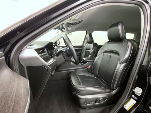 Certified 2022 Jeep Grand Cherokee L Limited image 10