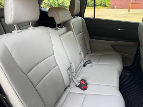 Used 2022 Honda Pilot Special Edition image 26