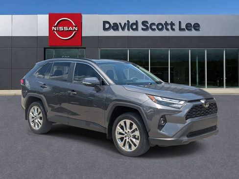 Used 2024 Toyota RAV4 XLE Premium FWD image 3