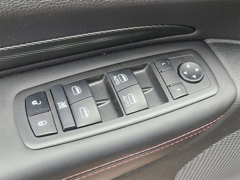 Used 2022 Dodge Durango R/T w/ Tow 'N Go Package image 4