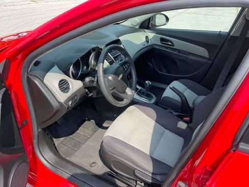 Used 2015 Chevrolet Cruze L FWD image 13