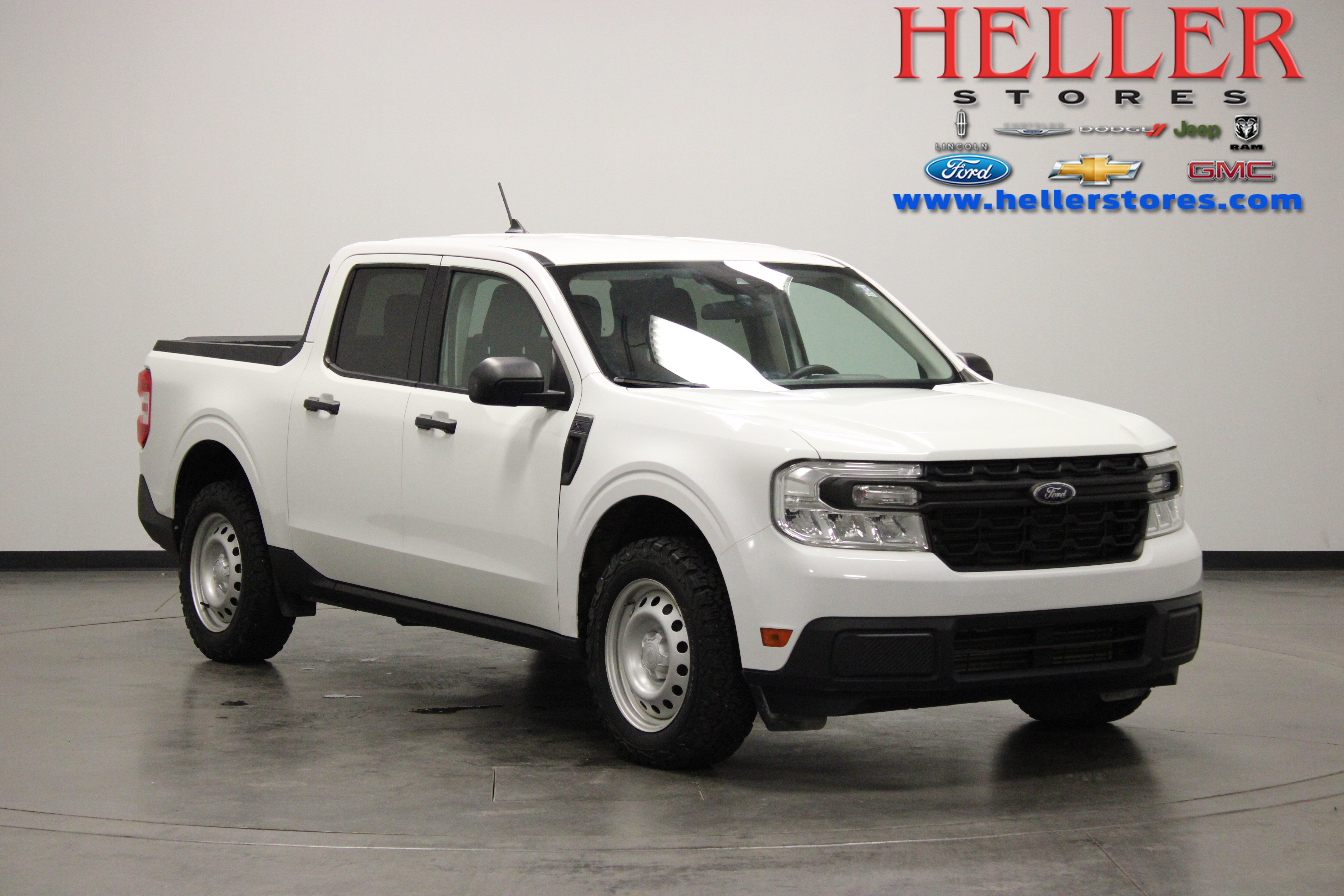 Used 2022 Ford Maverick XL w/ Equipment Group 100A Standard AWD/4WD image 1