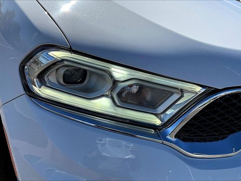 Used 2023 Dodge Durango SXT image 31