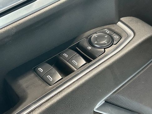 Used 2025 Chevrolet Silverado 3500 LT AWD/4WD image 18
