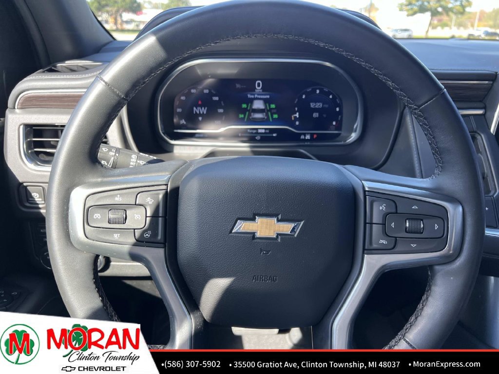 Certified 2023 Chevrolet Tahoe LT w/ Luxury Package AWD/4WD image 23
