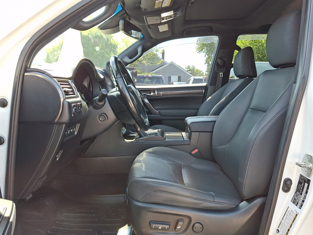 Used 2022 Lexus GX 460 w/ Black Line Special Edition AWD/4WD image 22