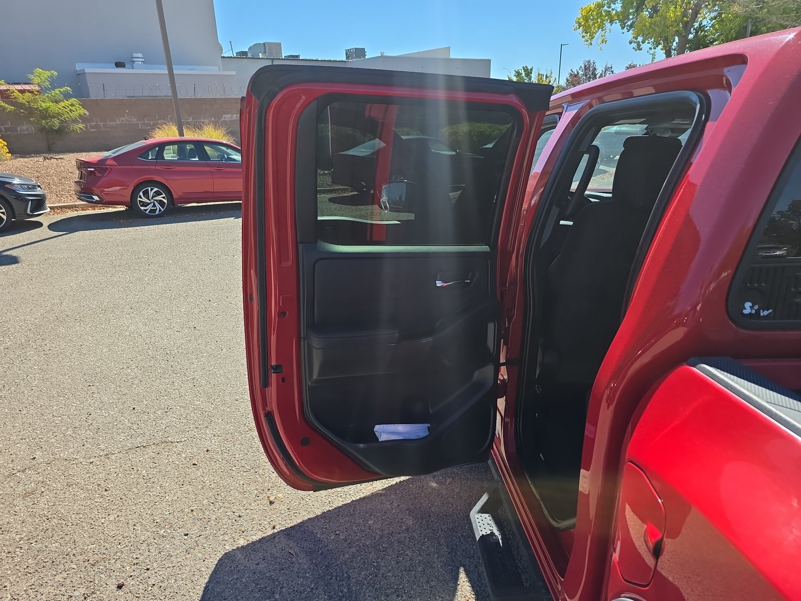 Used 2022 Nissan Frontier Pro-X RWD image 15