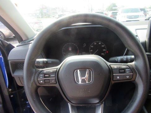 Used 2023 Honda CR-V LX image 25