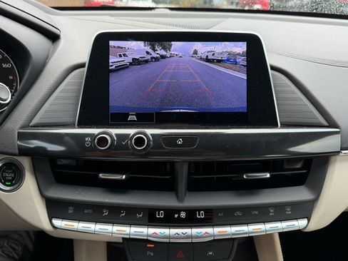 Used 2023 Cadillac CT4 Luxury RWD image 19