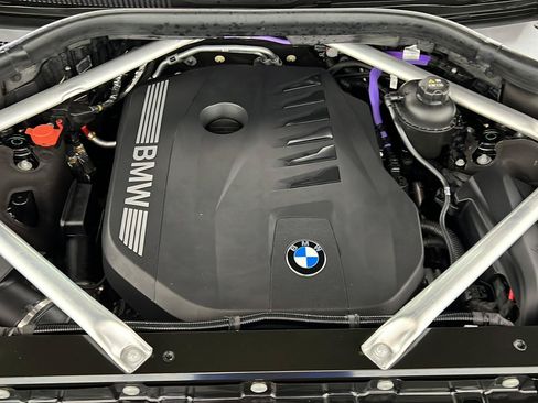 Certified 2024 BMW X7 xDrive40i AWD/4WD image 37