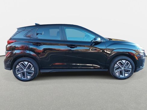 New 2023 Hyundai Kona SEL FWD image 4