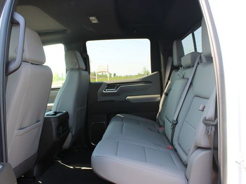 New 2026 Chevrolet Silverado 1500 LT Trail Boss AWD/4WD image 25