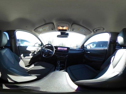 Used 2025 Buick Encore GX Preferred image 41