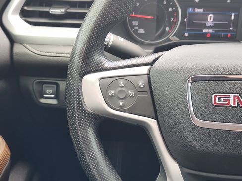 Used 2023 GMC Acadia SLE FWD image 27