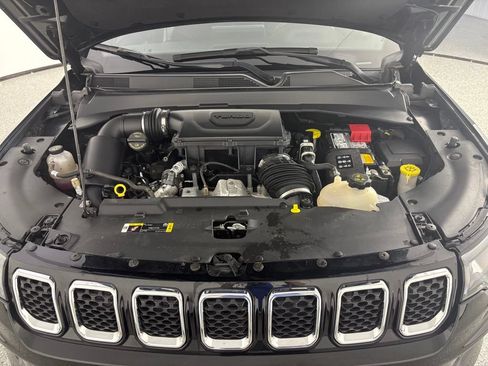 Used 2024 Jeep Compass Limited AWD/4WD image 30