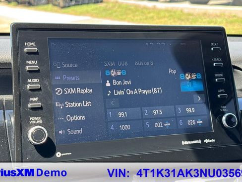 Used 2022 Toyota Camry XSE FWD image 27