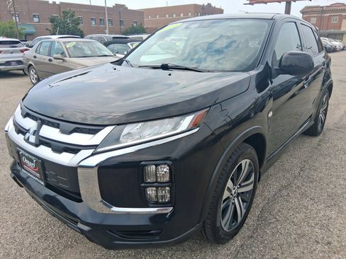 Used 2021 Mitsubishi Outlander Sport LE AWD/4WD image 2