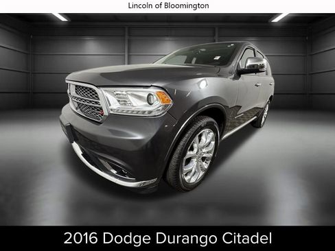 Used 2016 Dodge Durango Citadel w/ Premium Entertainment Group image 1