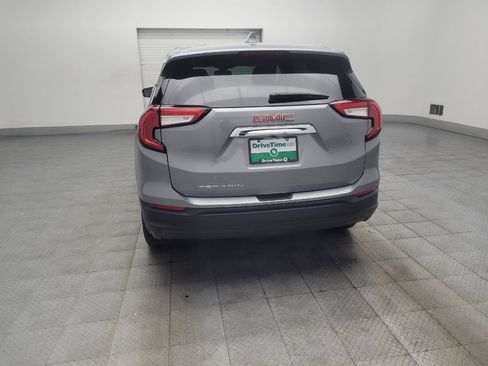 Used 2024 GMC Terrain SLE FWD image 6