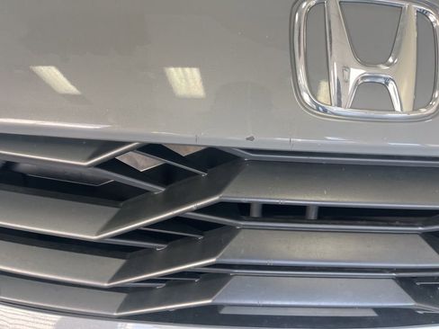 Used 2024 Honda HR-V Sport image 11