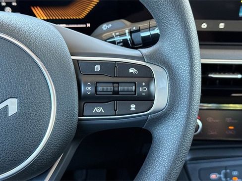 New 2026 Kia K5 LXS image 28