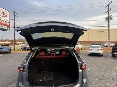 Used 2021 MAZDA CX-5 Carbon Edition image 12