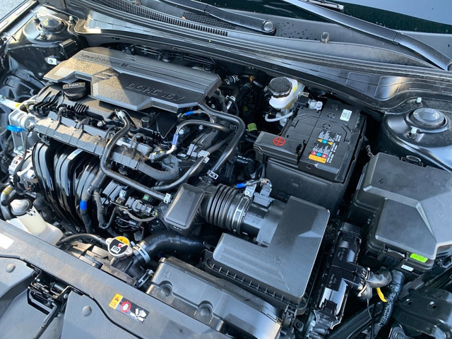 Certified 2026 Hyundai Elantra Sport FWD image 27