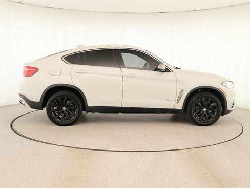 Used 2019 BMW X6 xDrive35i image 8