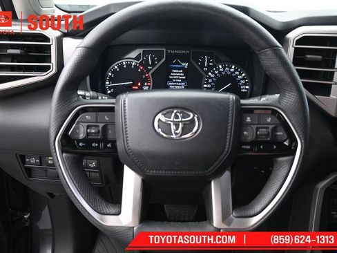 Used 2023 Toyota Tundra Limited AWD/4WD image 23