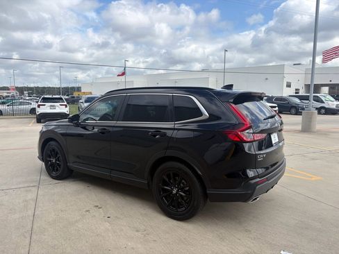 Certified 2025 Honda CR-V Sport image 6