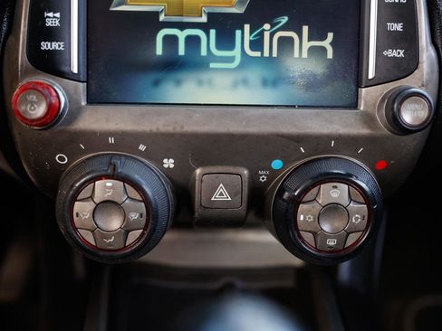 Used 2014 Chevrolet Camaro LT image 29