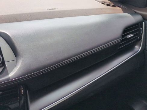 Used 2021 Nissan Rogue SV image 20