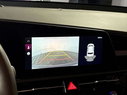 Used 2023 Kia Niro Wind w/ Wind Preserve Package FWD image 17