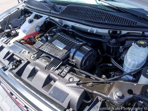 Used 2019 GMC Savana 3500 Extended w/ Driver Convenience Package image 22