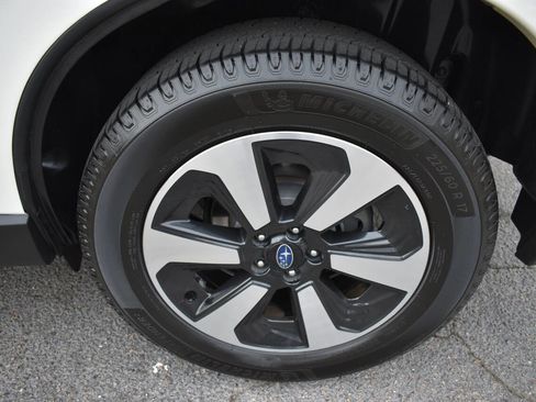 Used 2018 Subaru Forester 2.5i Limited image 42