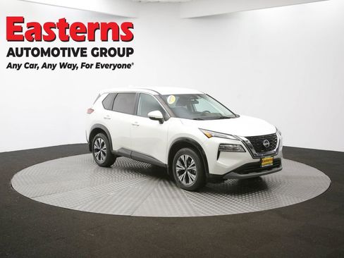 Used 2022 Nissan Rogue SV image 47
