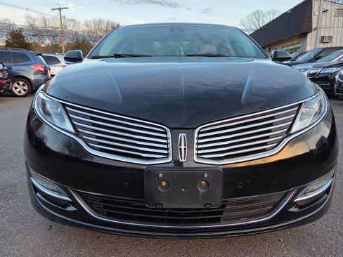 Used 2016 Lincoln MKZ AWD w/ Technology Package image 3