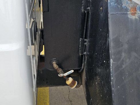 Used 2008 Ford F450 XL image 17