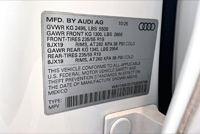 Used 2025 Audi Q5 Premium w/ Convenience Package AWD/4WD image 19