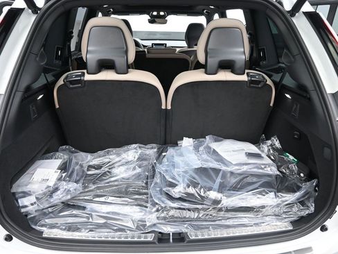 New 2026 Volvo XC90 T8 Ultra w/ Protection Package Premier image 20