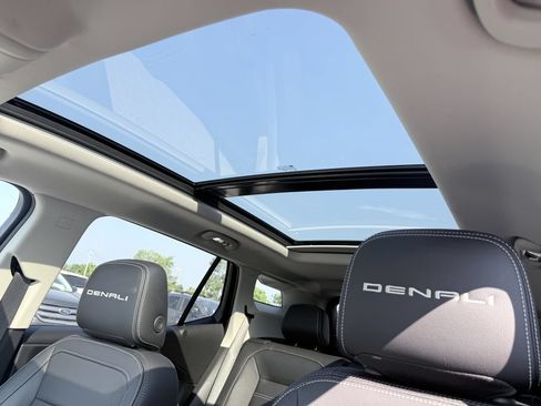 Used 2022 GMC Terrain Denali w/ LPO, Floor Liner Package AWD/4WD image 12