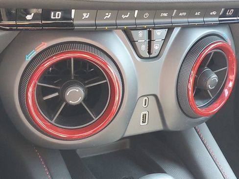 Certified 2024 Chevrolet Blazer RS FWD image 28