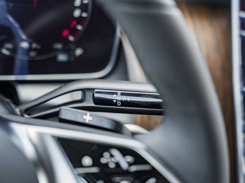 New 2025 Mercedes-Benz GLC 350e 4MATIC image 25