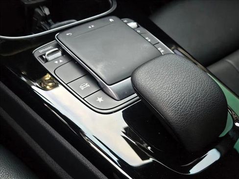 Used 2021 Mercedes-Benz A 220 image 15